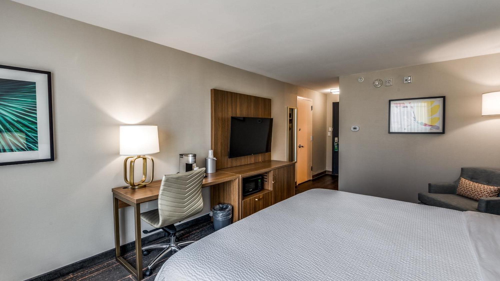 Holiday Inn Dallas Market Ctr Love Field By Ihg Extérieur photo